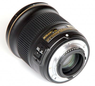 Объектив Nikon Nikkor AF-S 24mm f/1.8G ED 